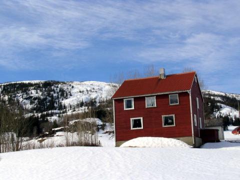 På Solheim, der Per og Olaug Johannesen bodde.