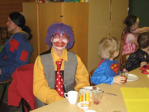 barnemaskerade 2008 010