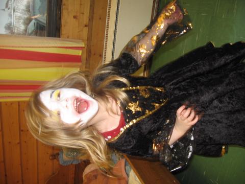 barnemaskerade 2008 017