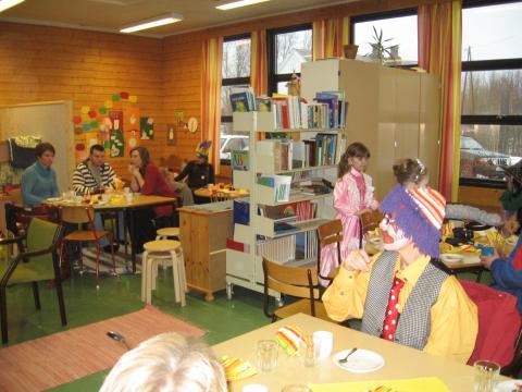 barnemaskerade 2008 022