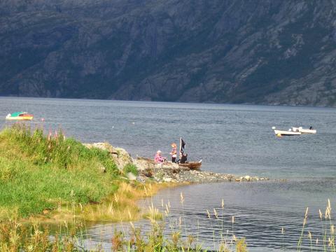 de går i land på Vassdalsrompa