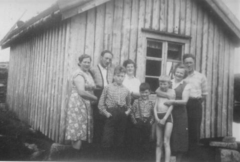 Ester og Hjalmar Hansen, Rakel , Rudolf og Birger Angelsen, Annbjørn, Ragna og Arno Sætre  ca 1959